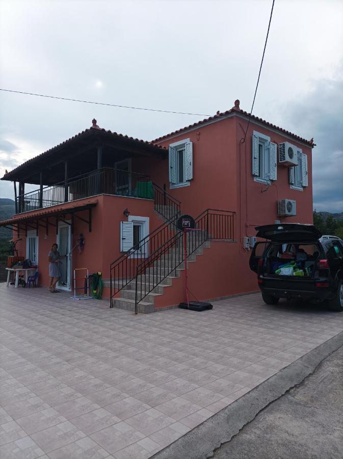 Ferienhaus Fraoulitsa *